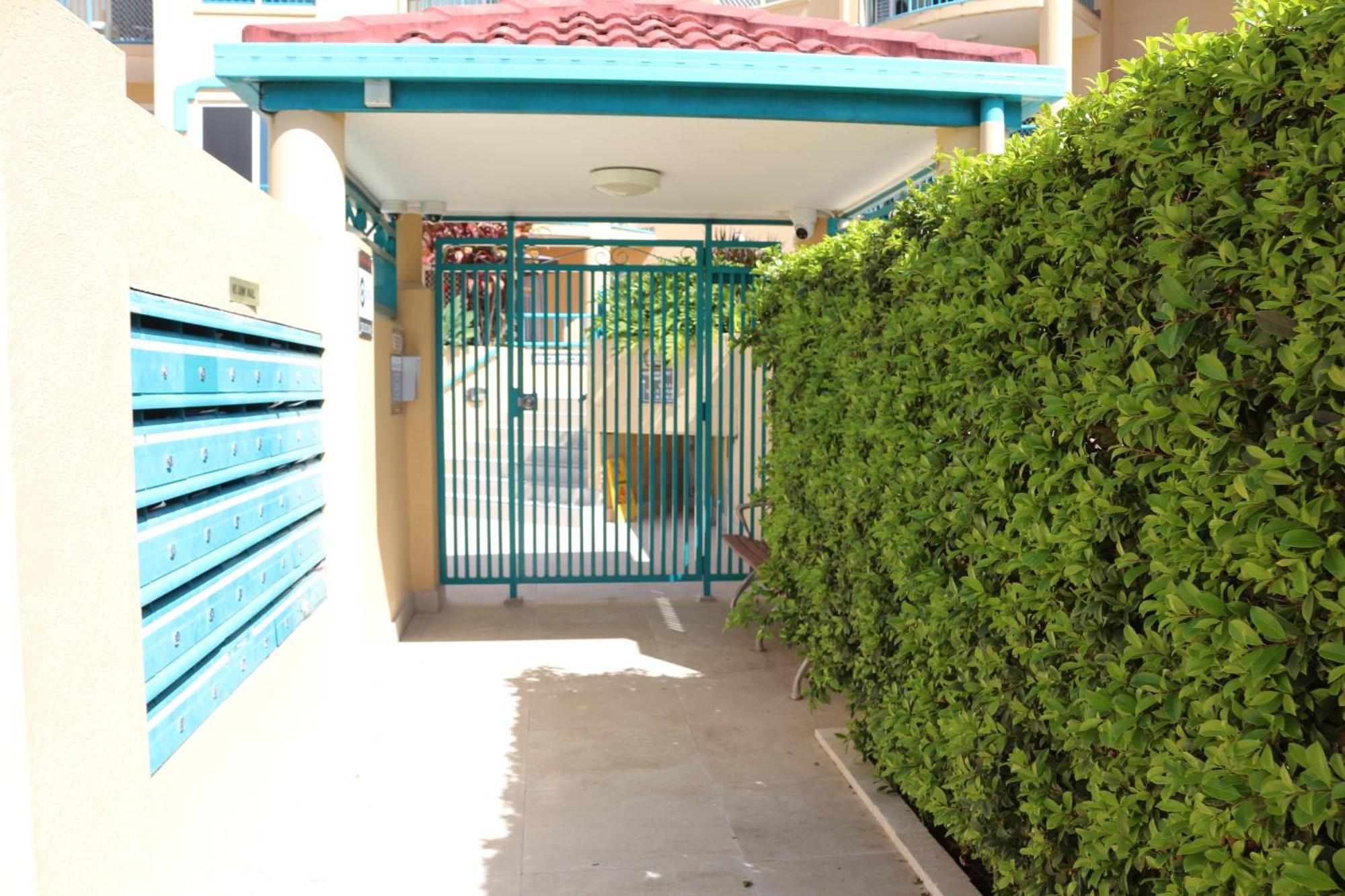 Chevron Island Apartment - Cozy And Convenient Gold Coast Exterior photo